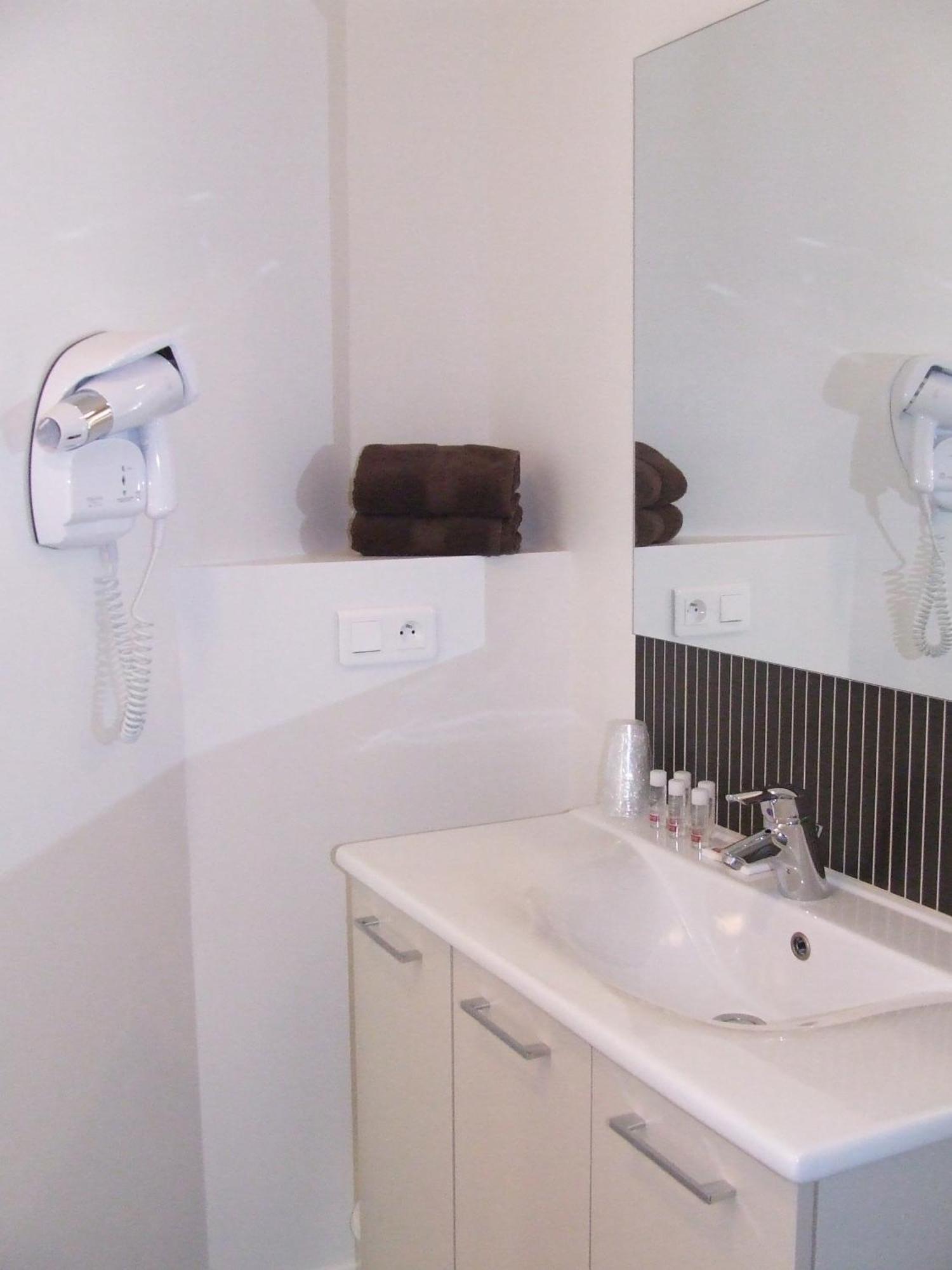 Hotel Patton Avranches Dış mekan fotoğraf